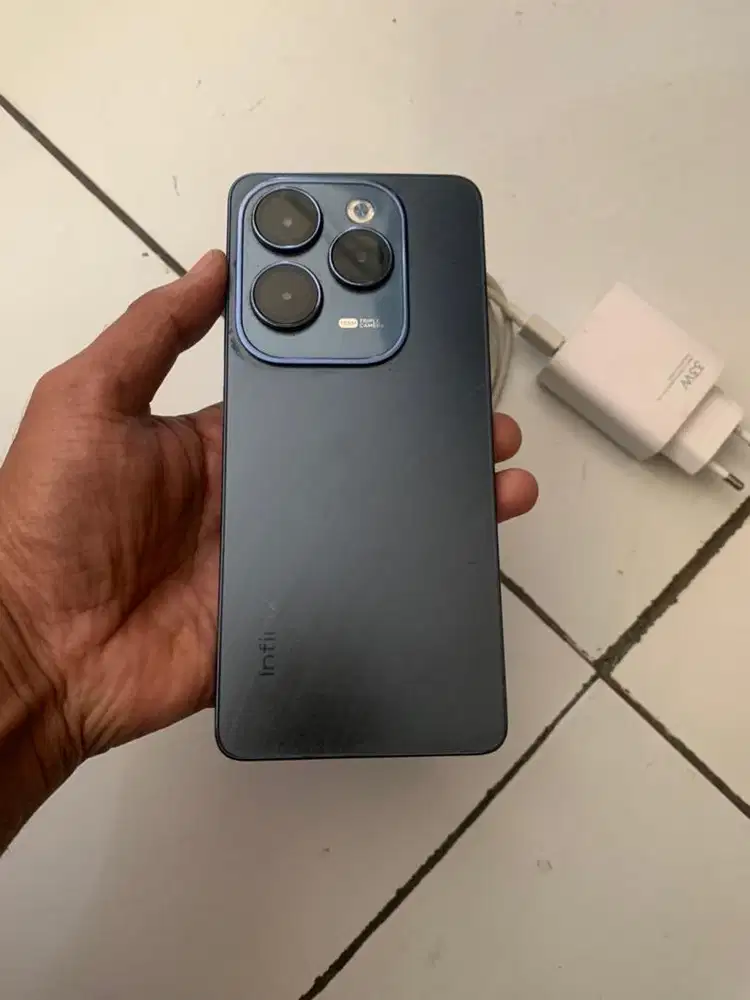 infinik Hote 40 pro 12/256GB