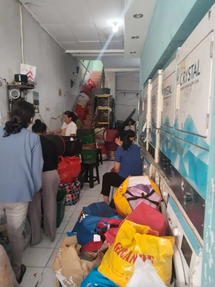 Staff Produksi Laundry