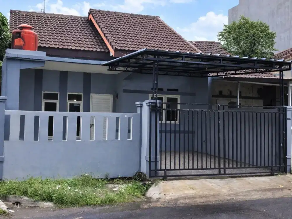 DISEWA RUMAH BULANAN BAGUS SIAP HUNI ADA TAMAN ANAK SENTUL CITY