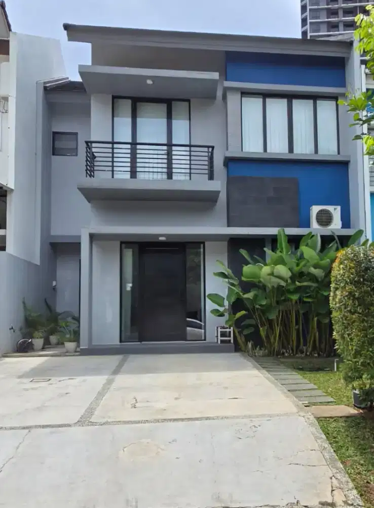 Rumah cantik sudah renovasi di delatinos bsd rapih siap huni