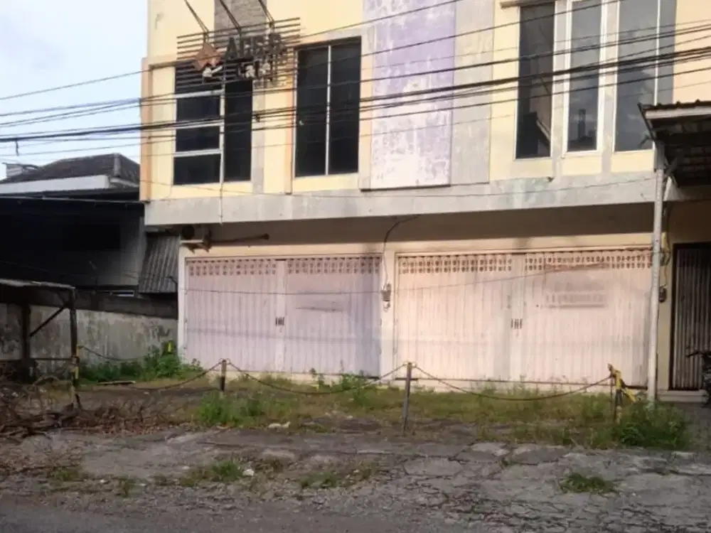 DIJUAL RUKO 3 LANTAI (2Jejer)