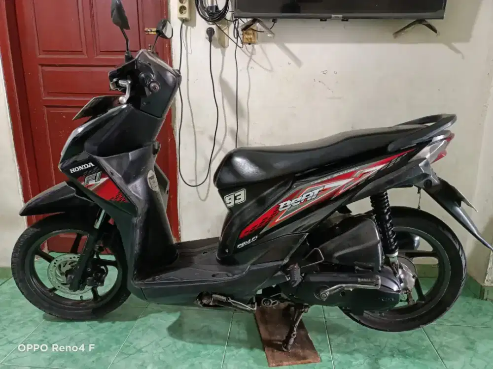 Honda beat tahun 2014