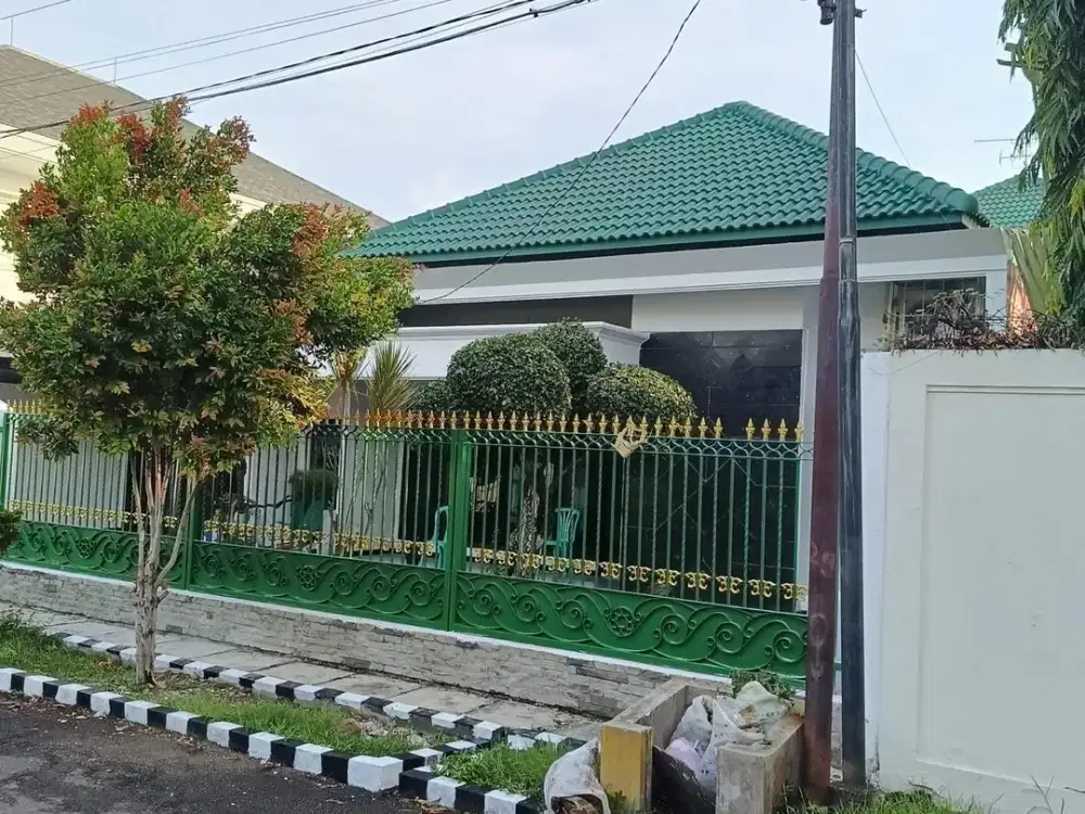 Jual Rumah Taman Darmo Baru