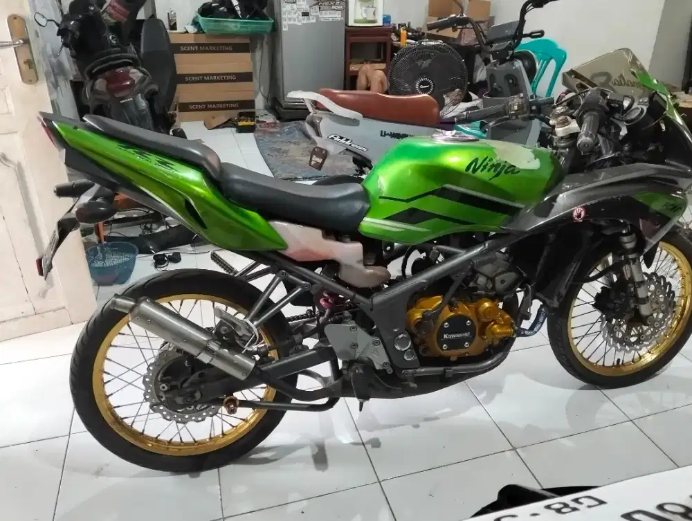 Ninja 150RR th 2015  2 tak mesin jos