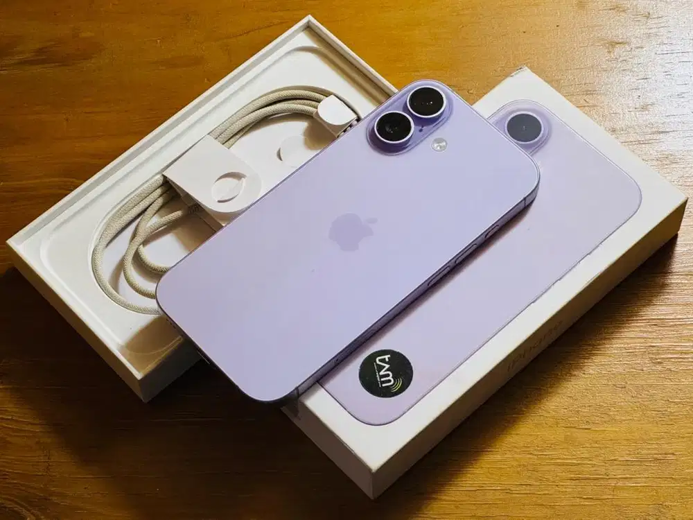 iPhone 17 256GB iBOX BH100 Garansi Oktober 2026