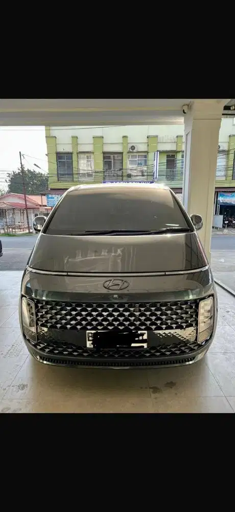 Jual Hyundai Staria 2.2 Turbo
