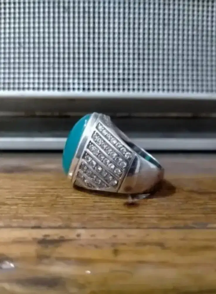 BACAN DOKO MAJIKO DIM 18 X 13 X 8 RING PERAK UKURAN 8