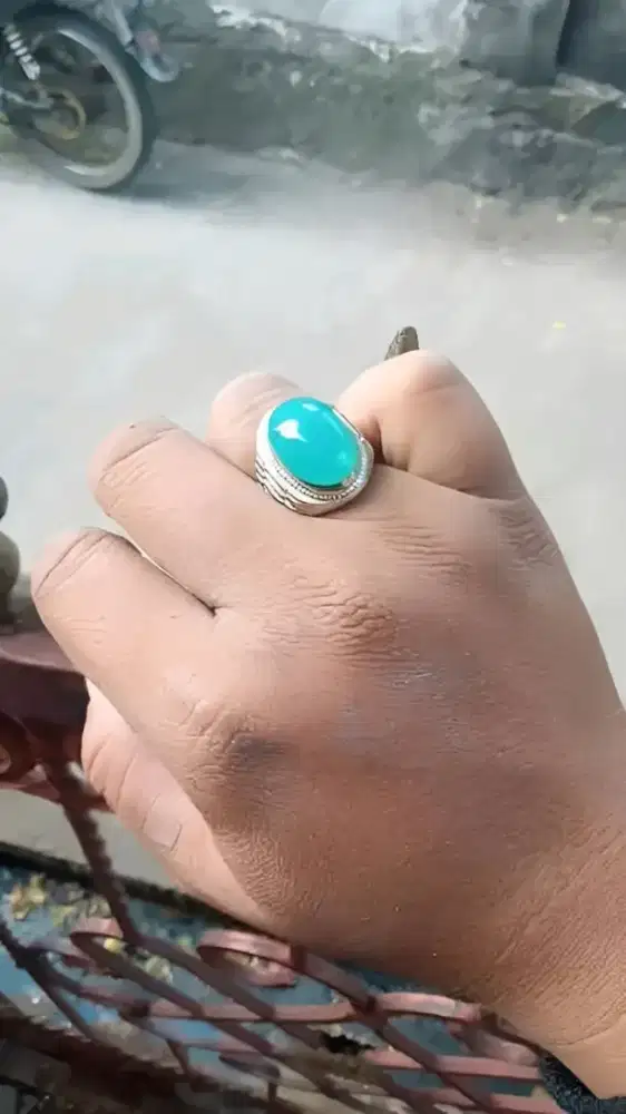 BACAN DOKO MAJIKO DIM 19 X 15 X 8 RING ALPAKA UKURAN 8