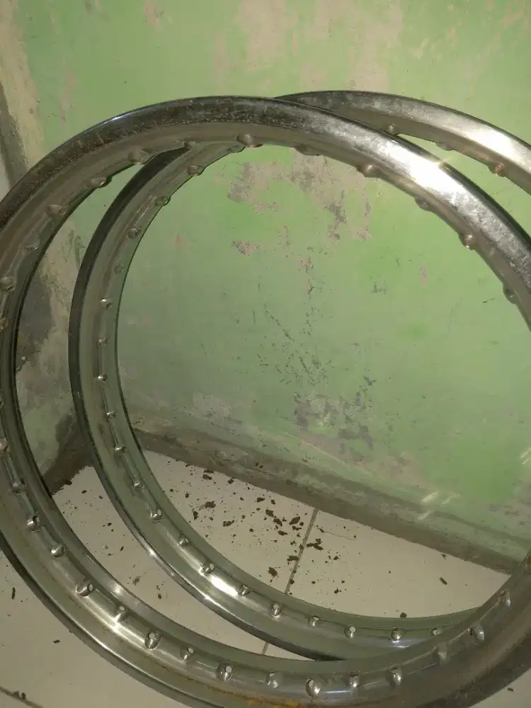 spare part motor tinggal pilih Honda c800 bak sebelah kiri dll