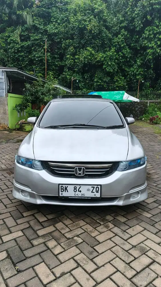 DI JUAL HONDA ODYSSEY 2005
