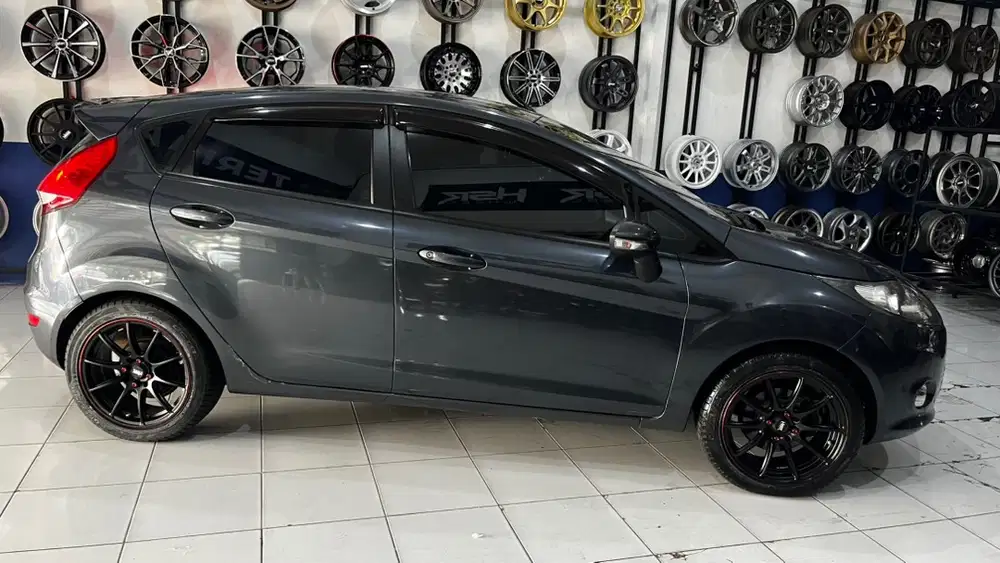 Ford Fiesta 2012 Bensin