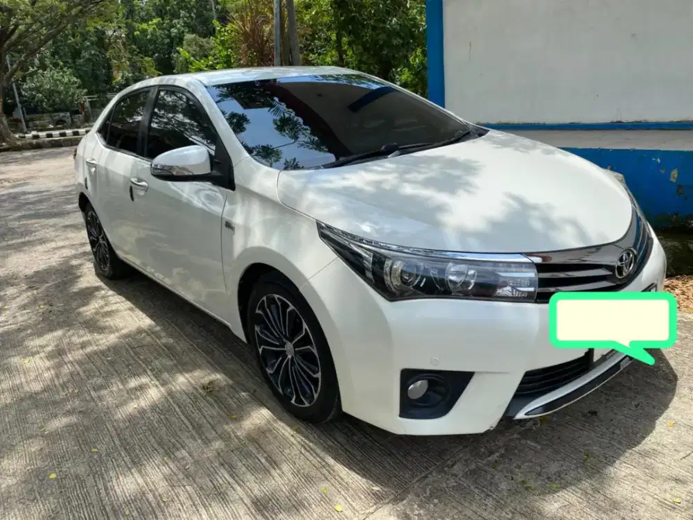 Toyota Corolla Altis tipe V 1.8 Bensin warna Putih Transmisi Automatic