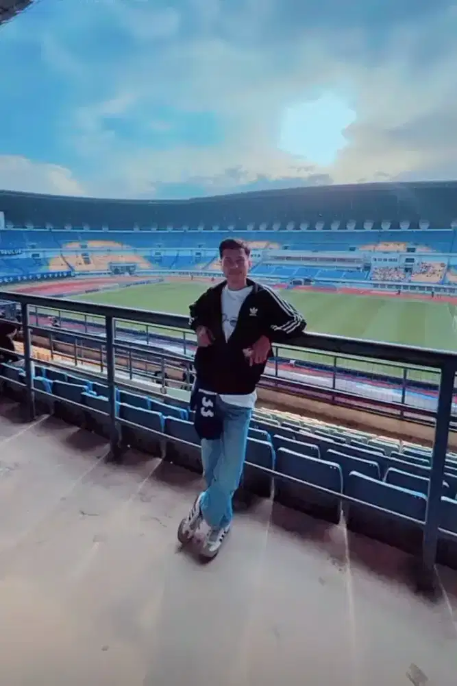 Cari kerjaan apa saaja yang penting jadi duit