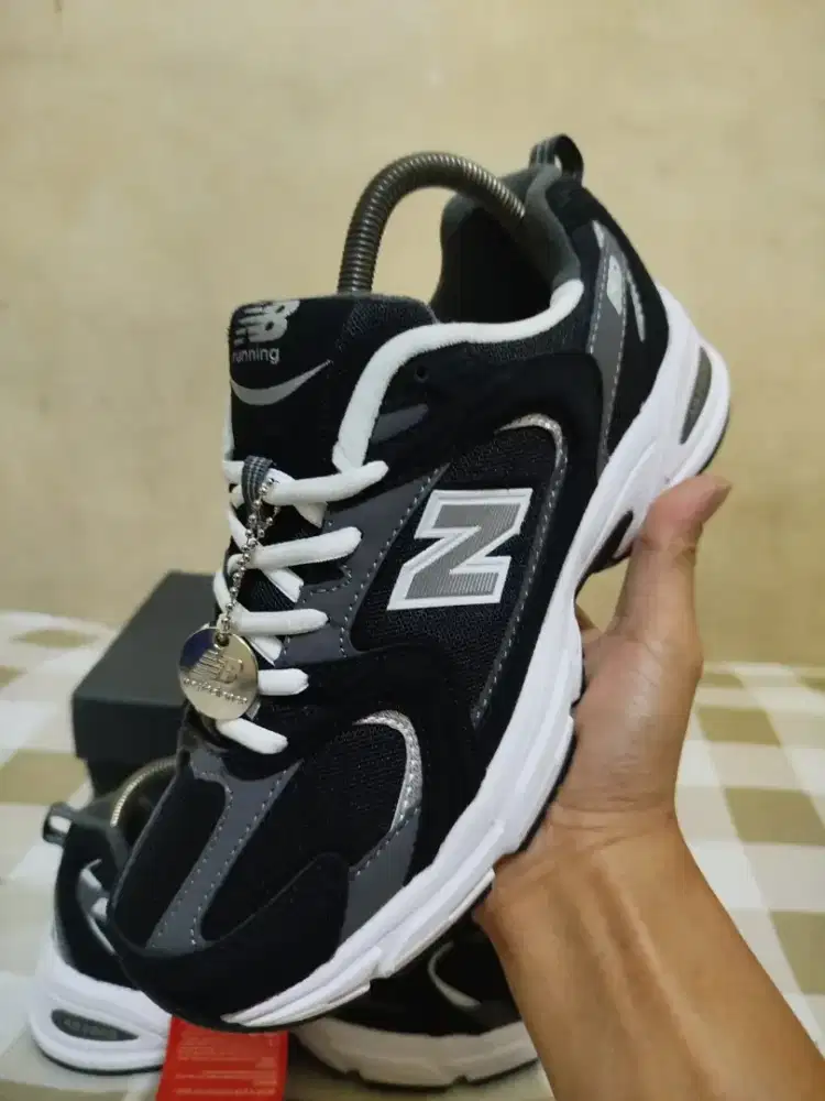NEW balance 530