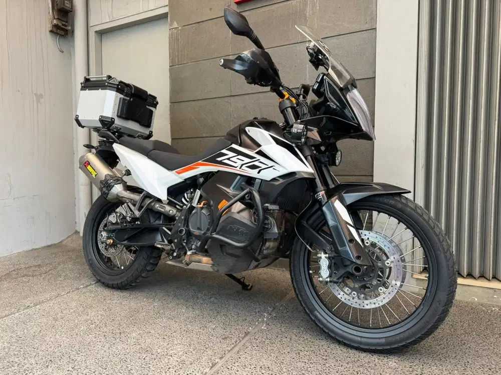 KTM 790 Adventure S