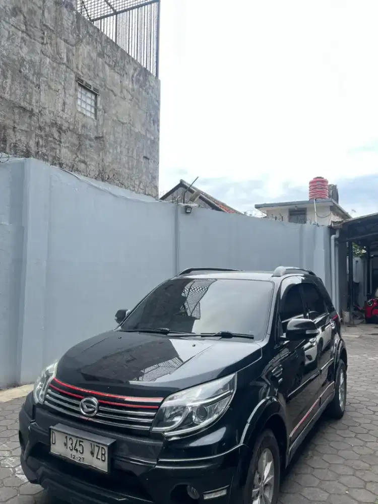 Daihatsu Terios 1.5 R MT 2016