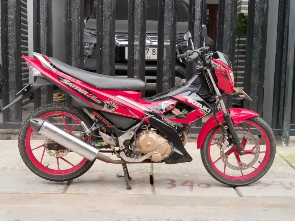 Suzuki satria Fu karbu facelift tahun 2013 siap pakai