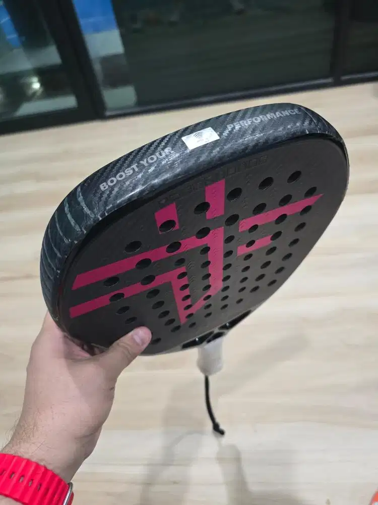 Raket Padel OXDOG ULTIMATE PRO + 2025