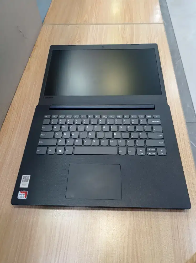 Laptop Lenovo Ideapad Mulus Like New