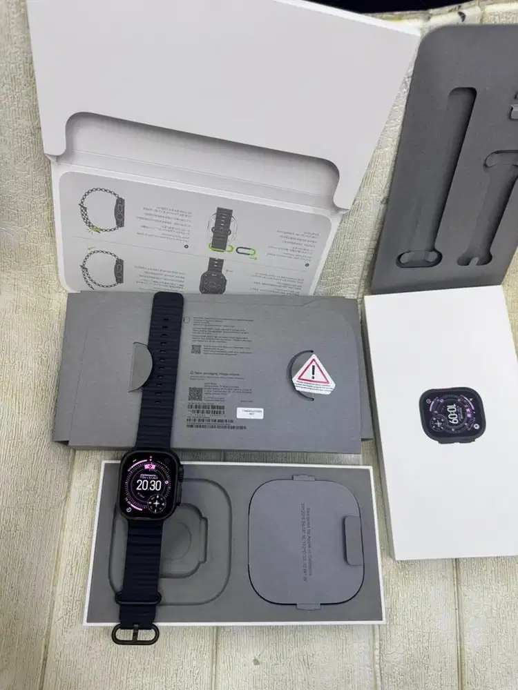 Apple watch Ultra 3 black titanium grs resmi on november2026