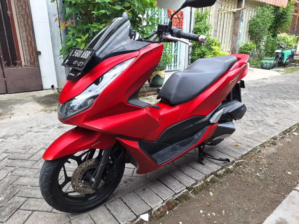 Honda pcx cbs 2022 km 31 rb istimewa samsat ikt tandes