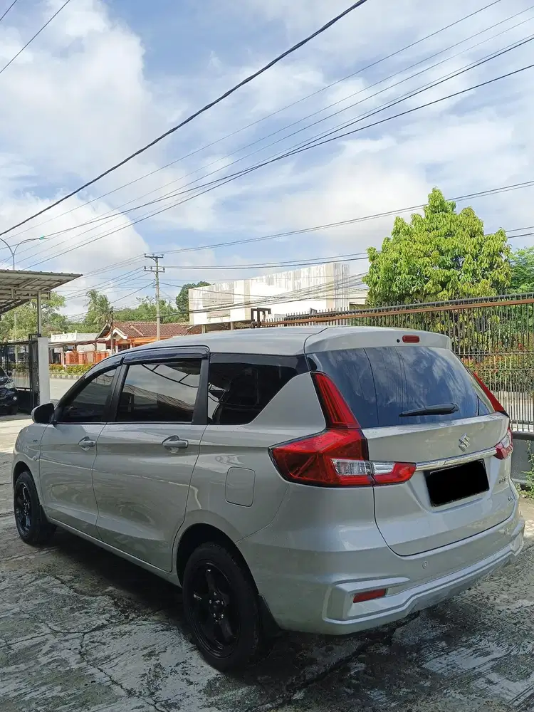 Suzuki Ertiga GL MT 2018