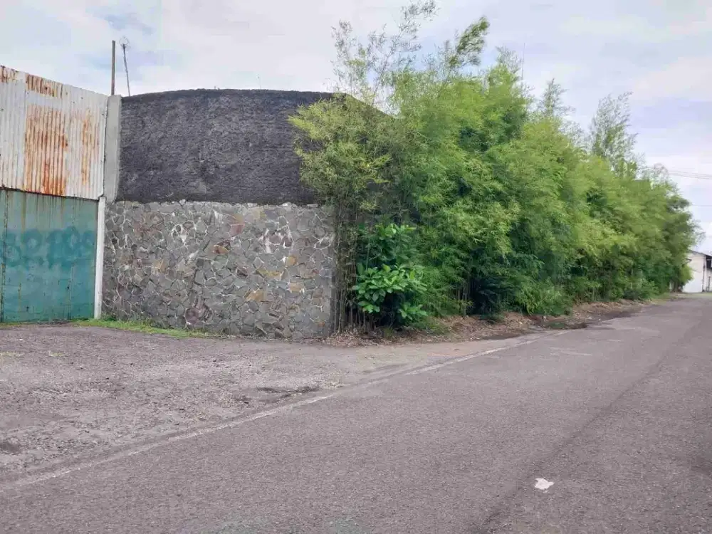 Dijual pekarangan dibawah harga di jajar solo