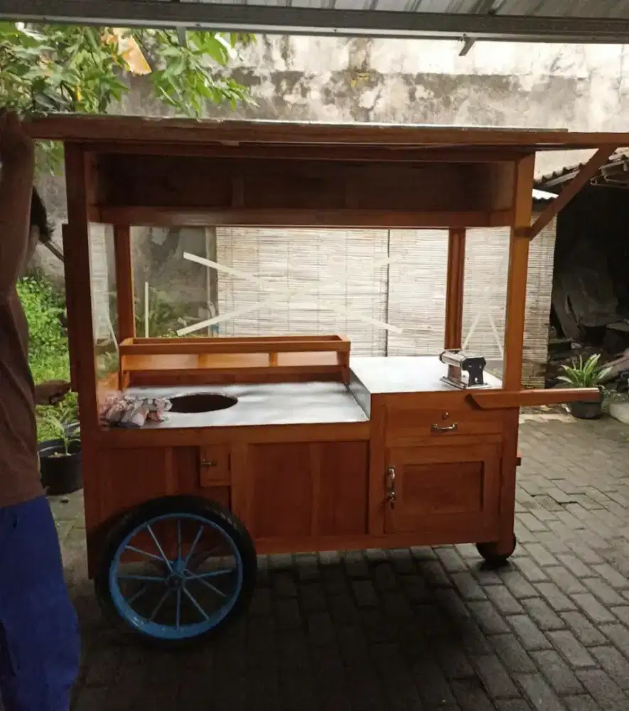 Jual Gerobak Angkringan,Bakso,Mie Ayam,Bubur,Roti BakardlL.