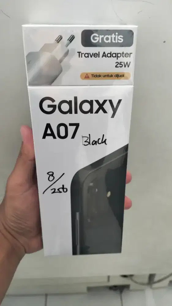 Samsung a07 (8/256) new