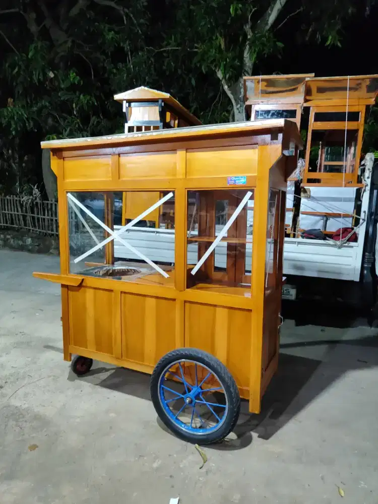 Gerobak Angkringan jg Melayani Pesanan Grobak Bakso Mie Bubur Sate dlL