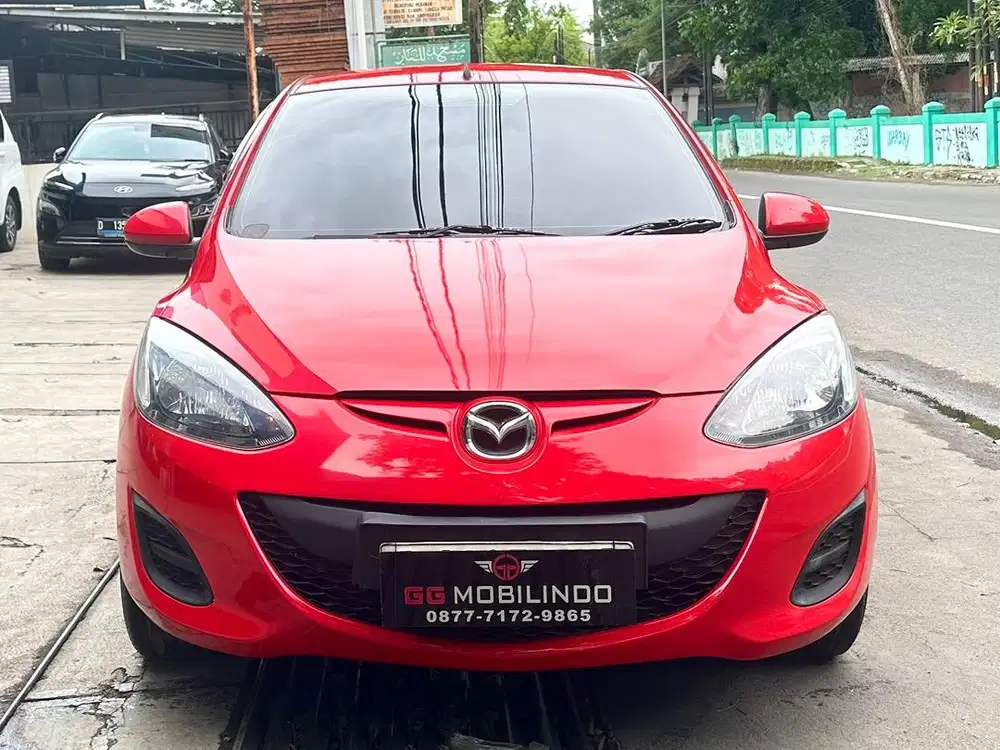 Mazda 2 Hatchback 1.5 V Automatic Th 2013