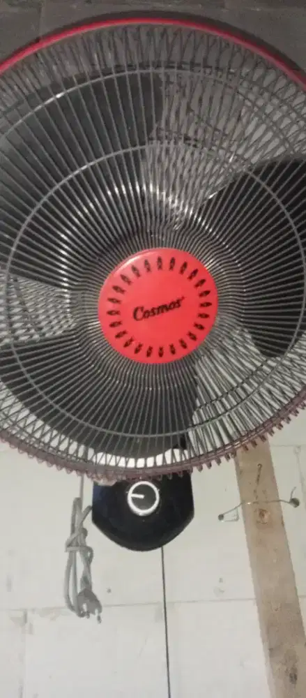 Kipas anggin tembok cosmso