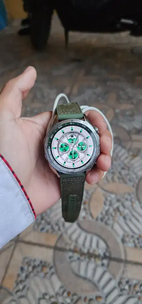 JAM TANGAN HUAWEI GT 4 • HUAWEI WATCH