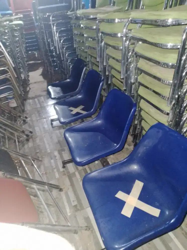 Kursi tunggu 3 dan 4 sheet fiberglas