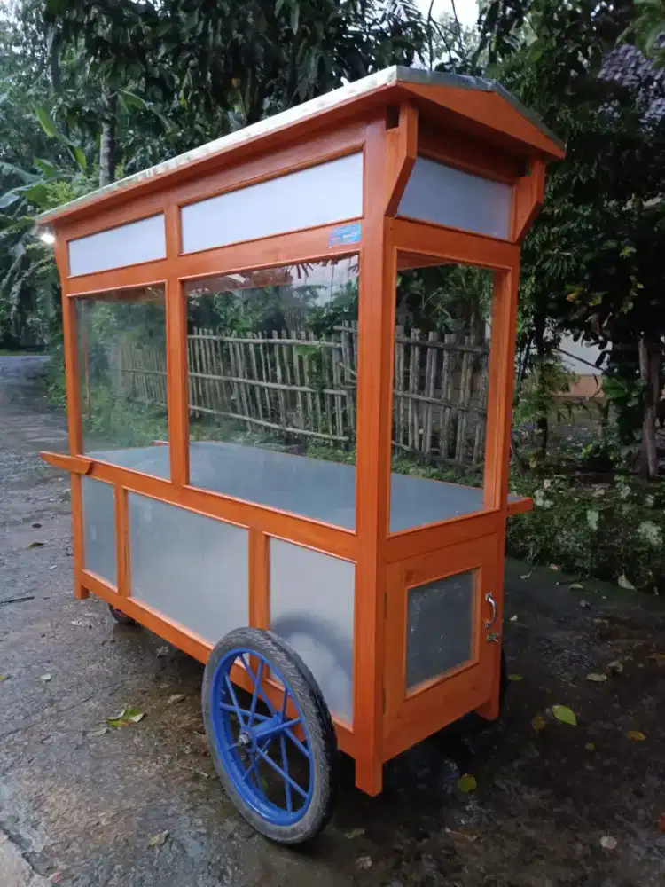 Jual Gerobak Angkringan,Bakso,Mie Ayam,Bubur,Roti BakardlL.