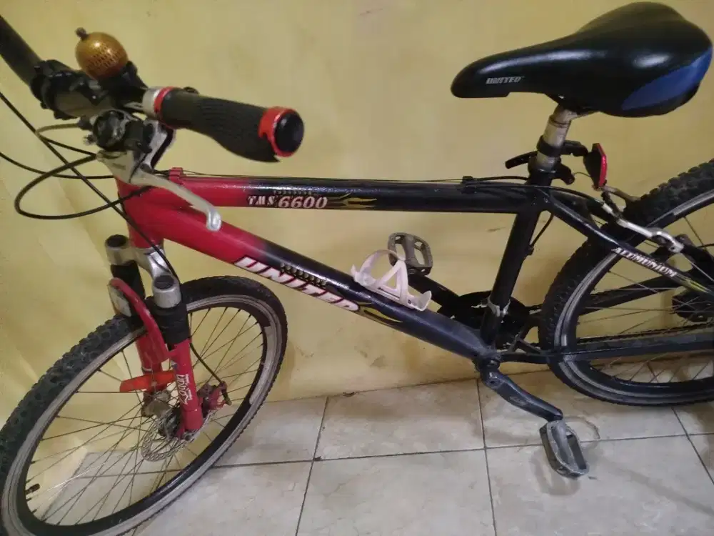 Sepeda UNITED tms 6600 legendaris