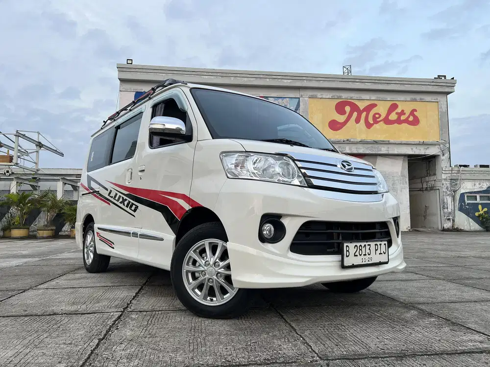 km 1 rb) daihatsu Luxio X matic 2024 2025