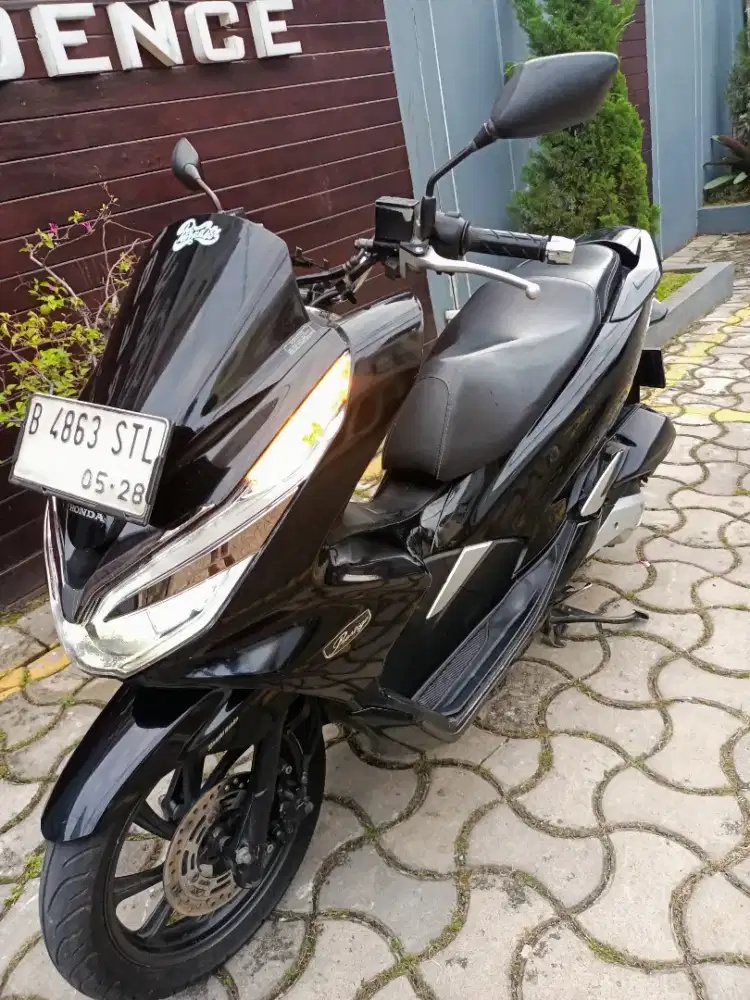 DIJUAL HONDA PCX CBS 150 CC ORIGINAL