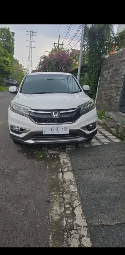 Cepat CRV 2.400 CC 2015 Putih Istimewa