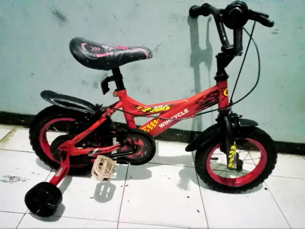 Dijual sepeda BMX ukuran 12 merk WIMCYCLE