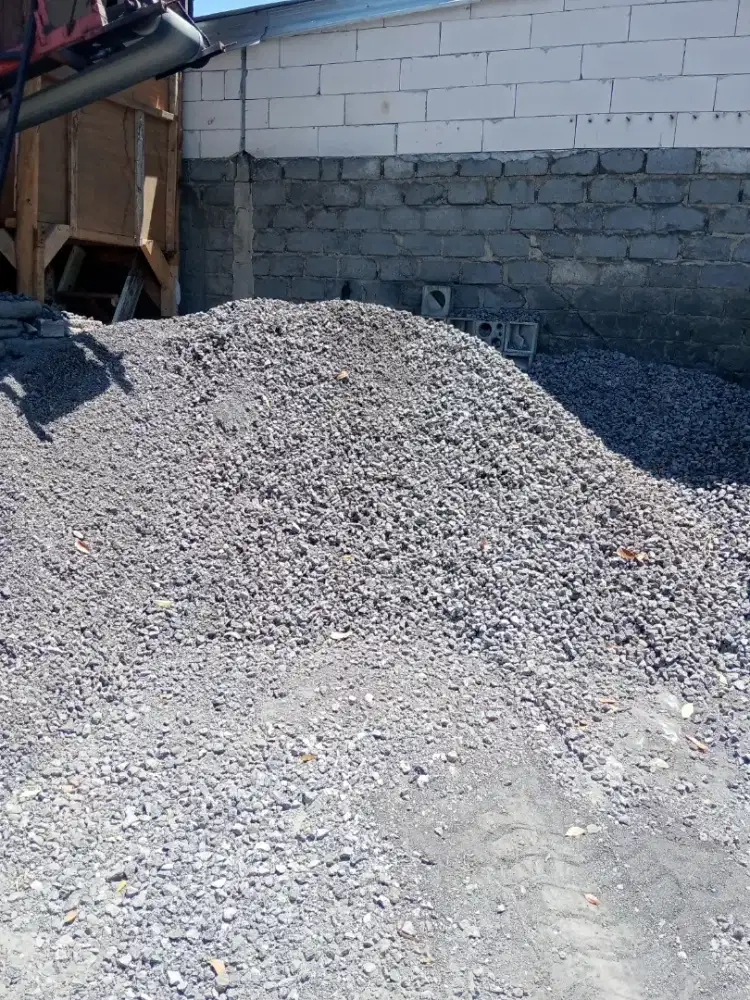 Dicari supir toko bangunan