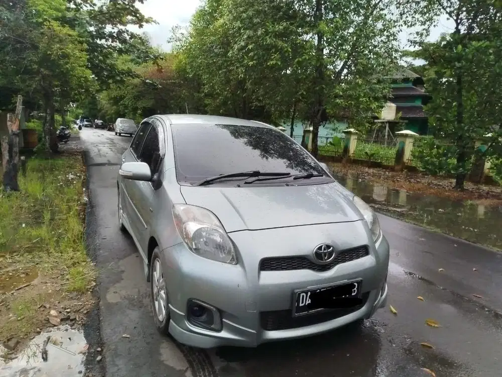 Yaris S Limited LOW KM Nego