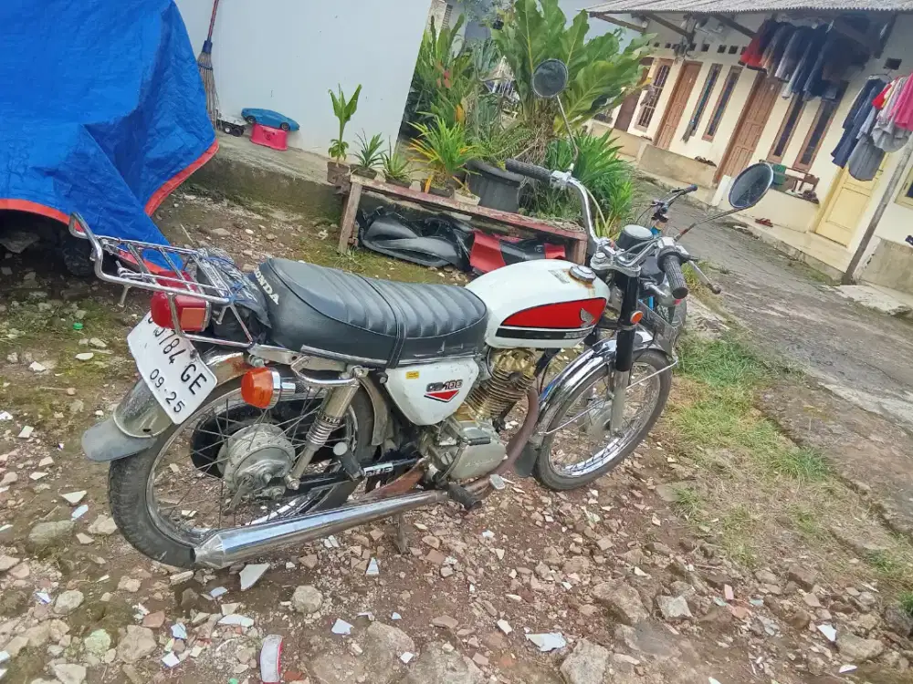 Roda dua Honda CB asli