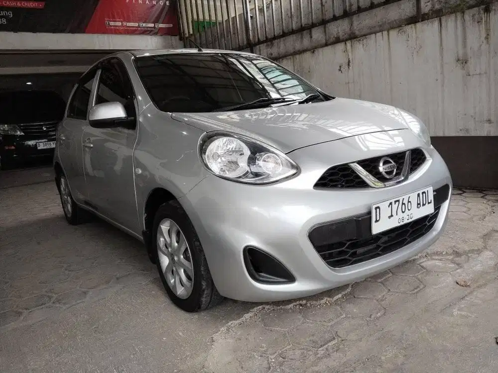 Nissan March automatic 2015 DP 15jt
