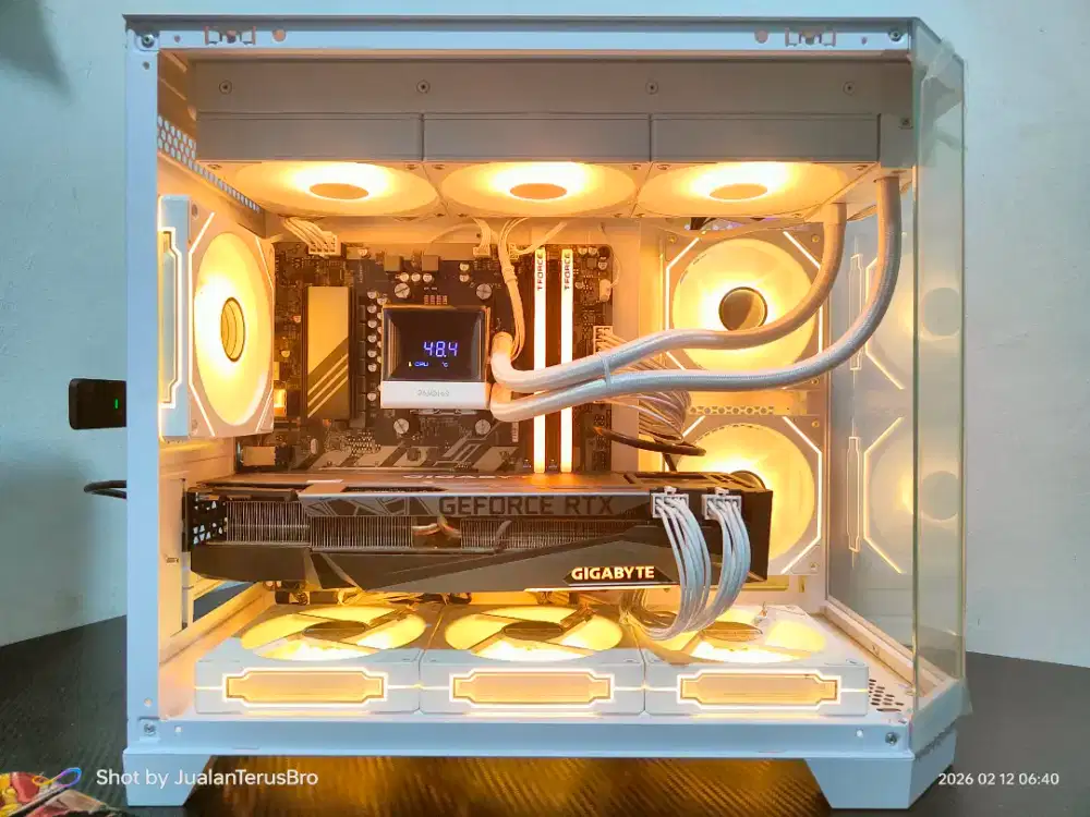 CPU PC GAMING RTX 3090 24GB RAM 64GB DDR5 AMD RYZEN 5 7500F AM5