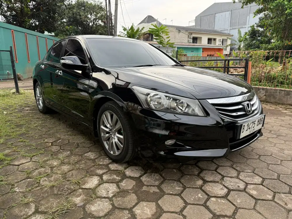 Honda Accord 2012 Bensin