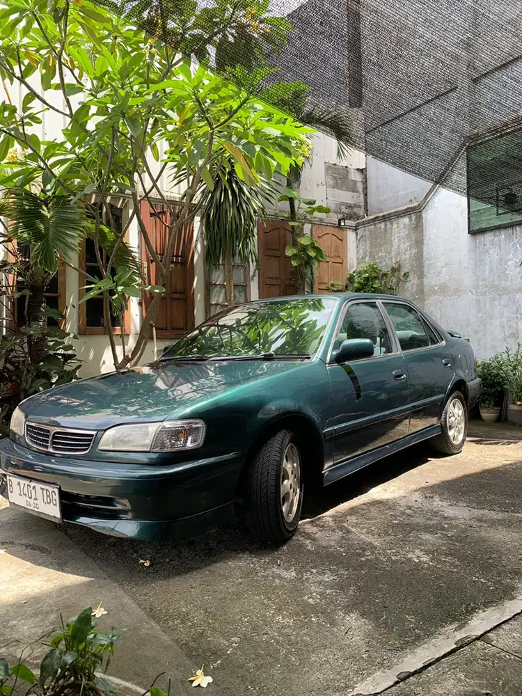 Toyota Corolla 2000 Bensin