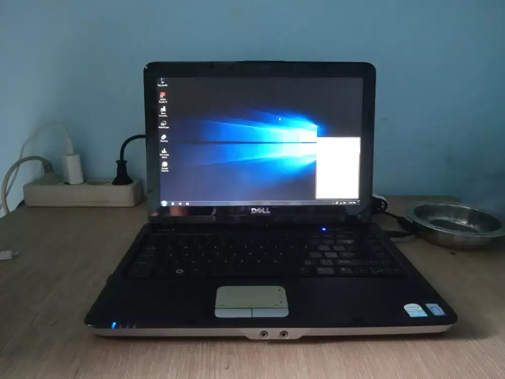 Laptop Dell Vostro A840