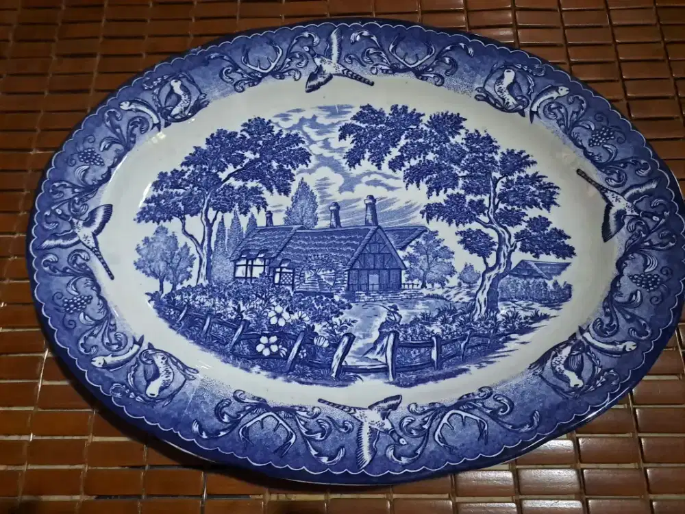 Pring Antik Oval Birput Japan