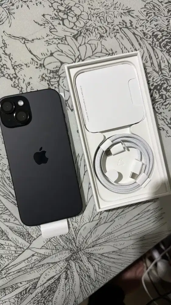 iphone 15 128gb fullset IBOX